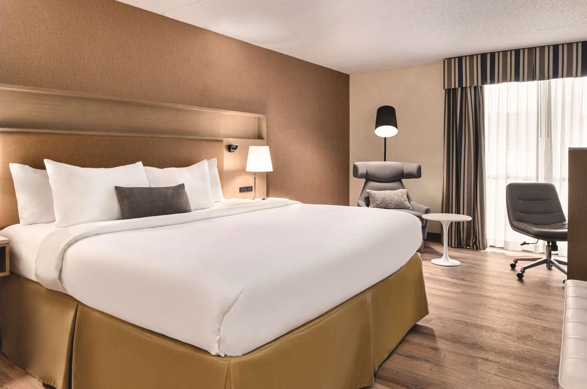 Wyndham Garden Conference Center Champaign - Urbana Hotel Екстериор снимка