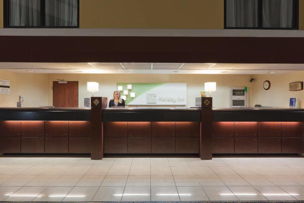 Wyndham Garden Conference Center Champaign - Urbana Hotel Екстериор снимка